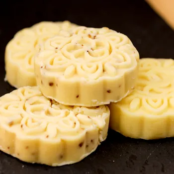 奶月饼1.jpg